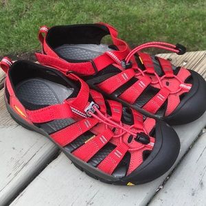 BRAND NEW Red Keens Shoes